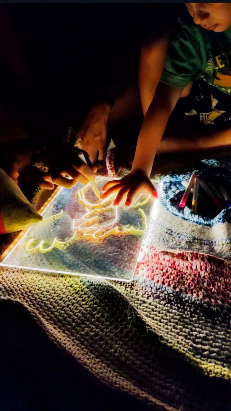 ✨ BarnTavla – Den magiska skrivtavlan som väcker kreativiteten ✨
