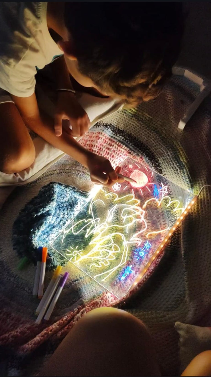 ✨ BarnTavla – Den magiska skrivtavlan som väcker kreativiteten ✨